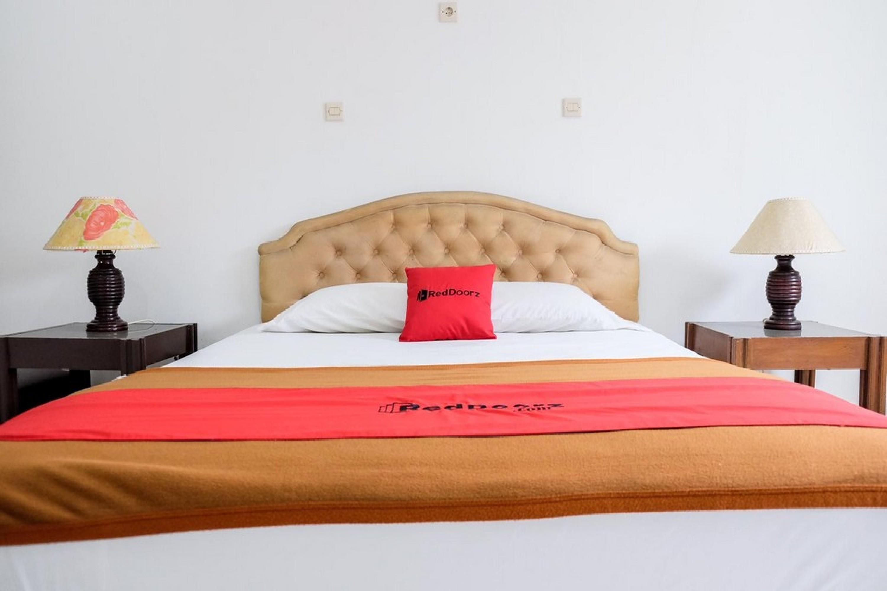 Reddoorz Plus Near Jalan Baru Bogor Luaran gambar