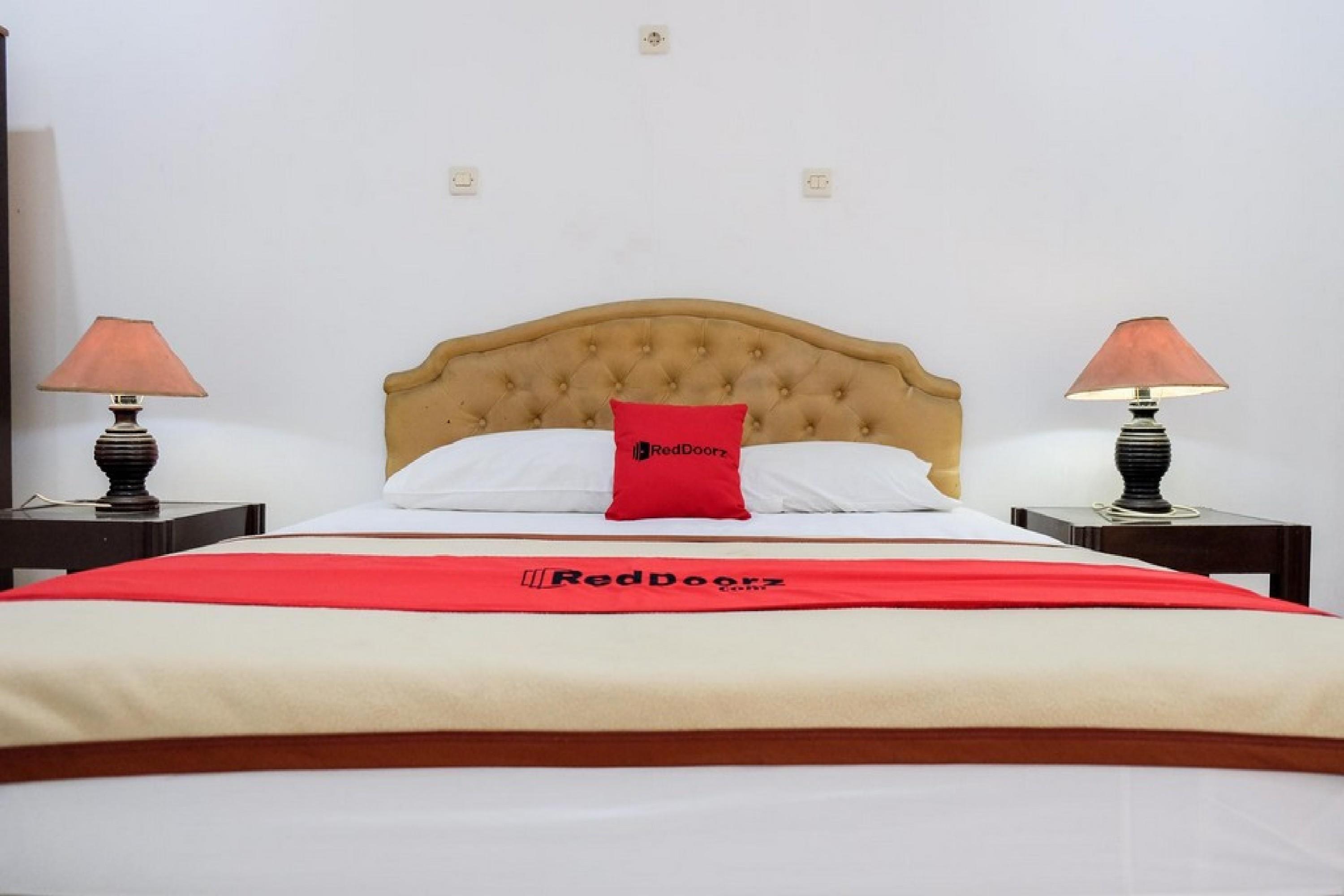 Reddoorz Plus Near Jalan Baru Bogor Luaran gambar