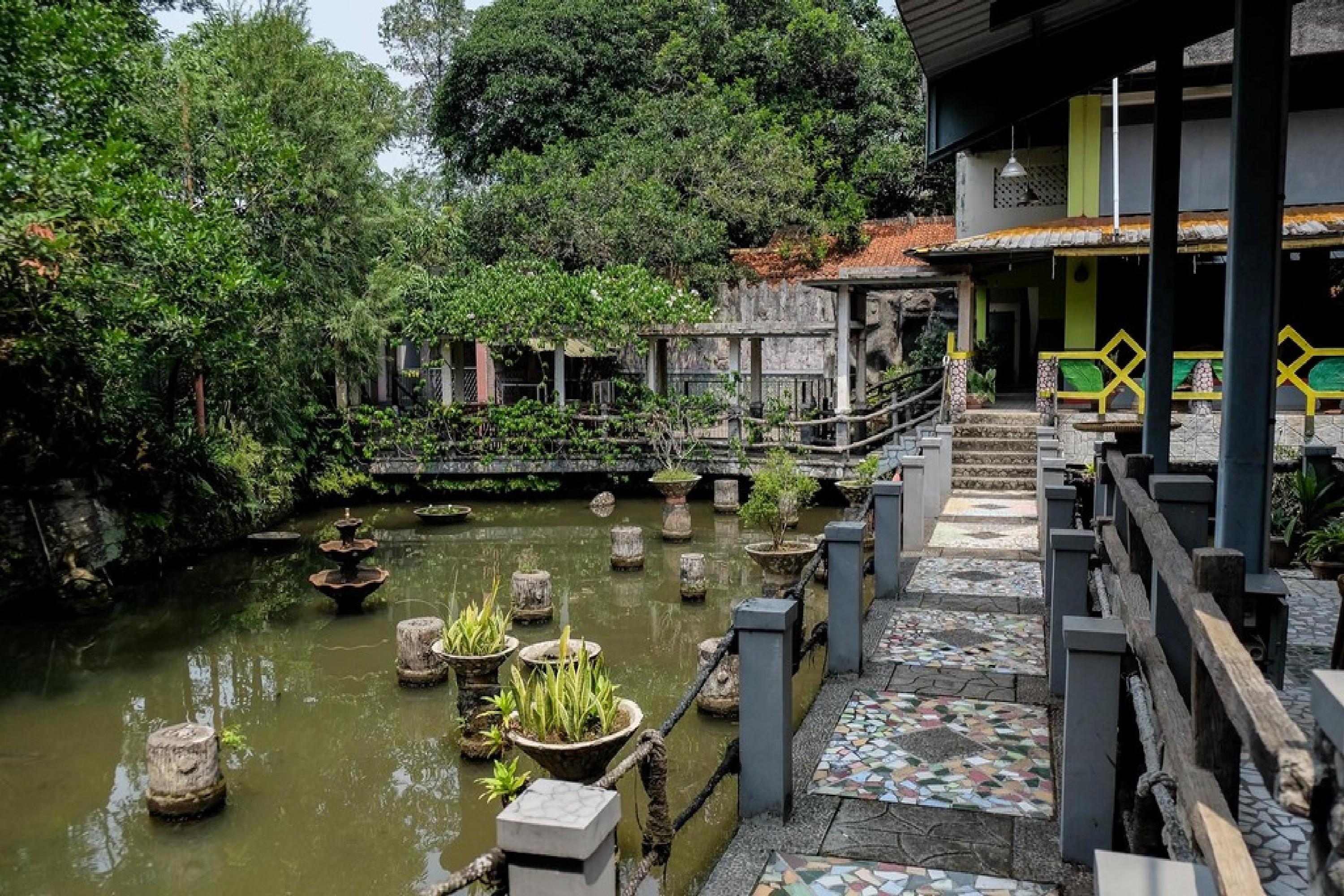 Reddoorz Plus Near Jalan Baru Bogor Luaran gambar