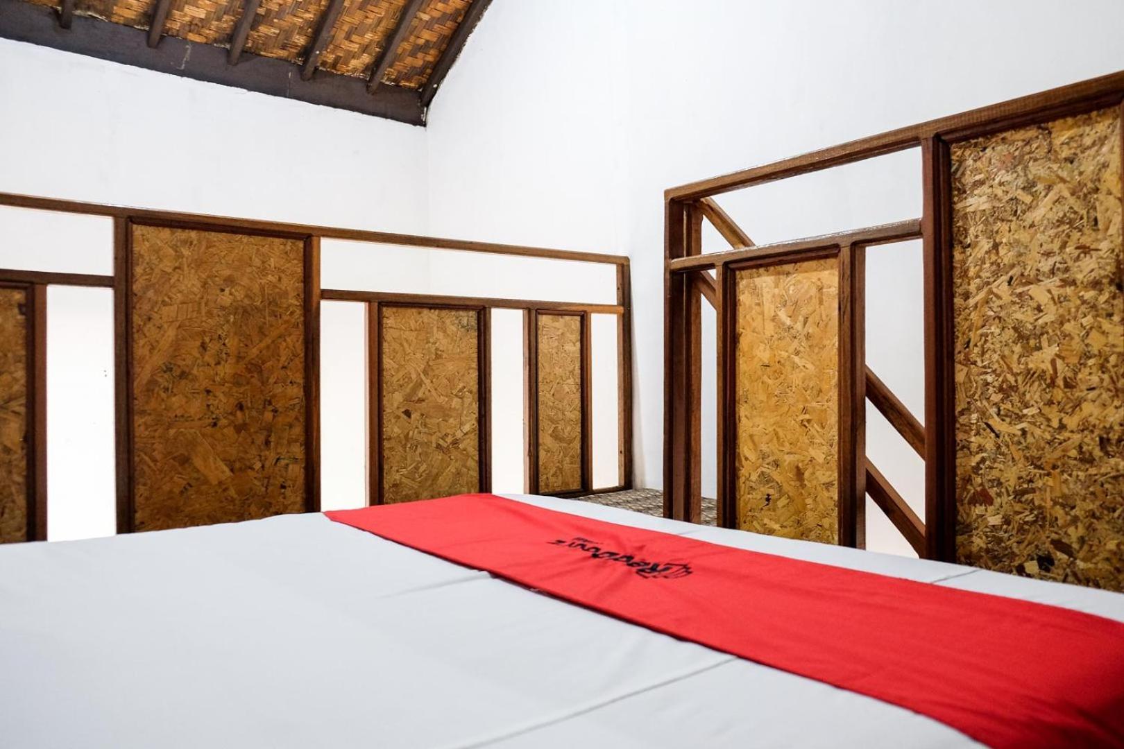Reddoorz Plus Near Jalan Baru Bogor Luaran gambar